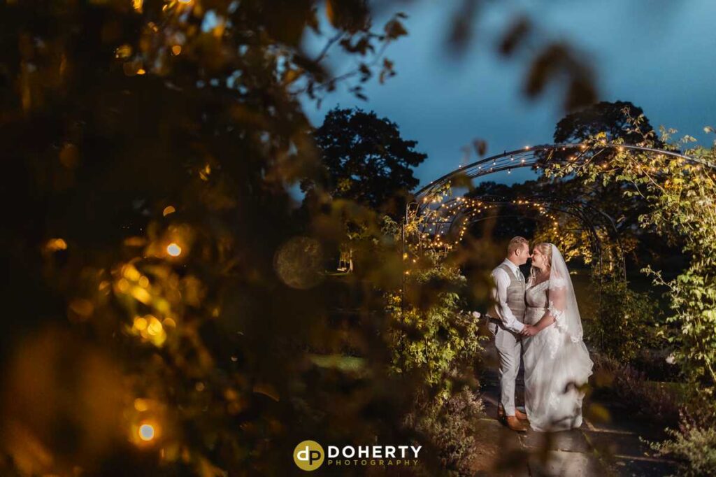 Ashton lodge wedding photo at twilight